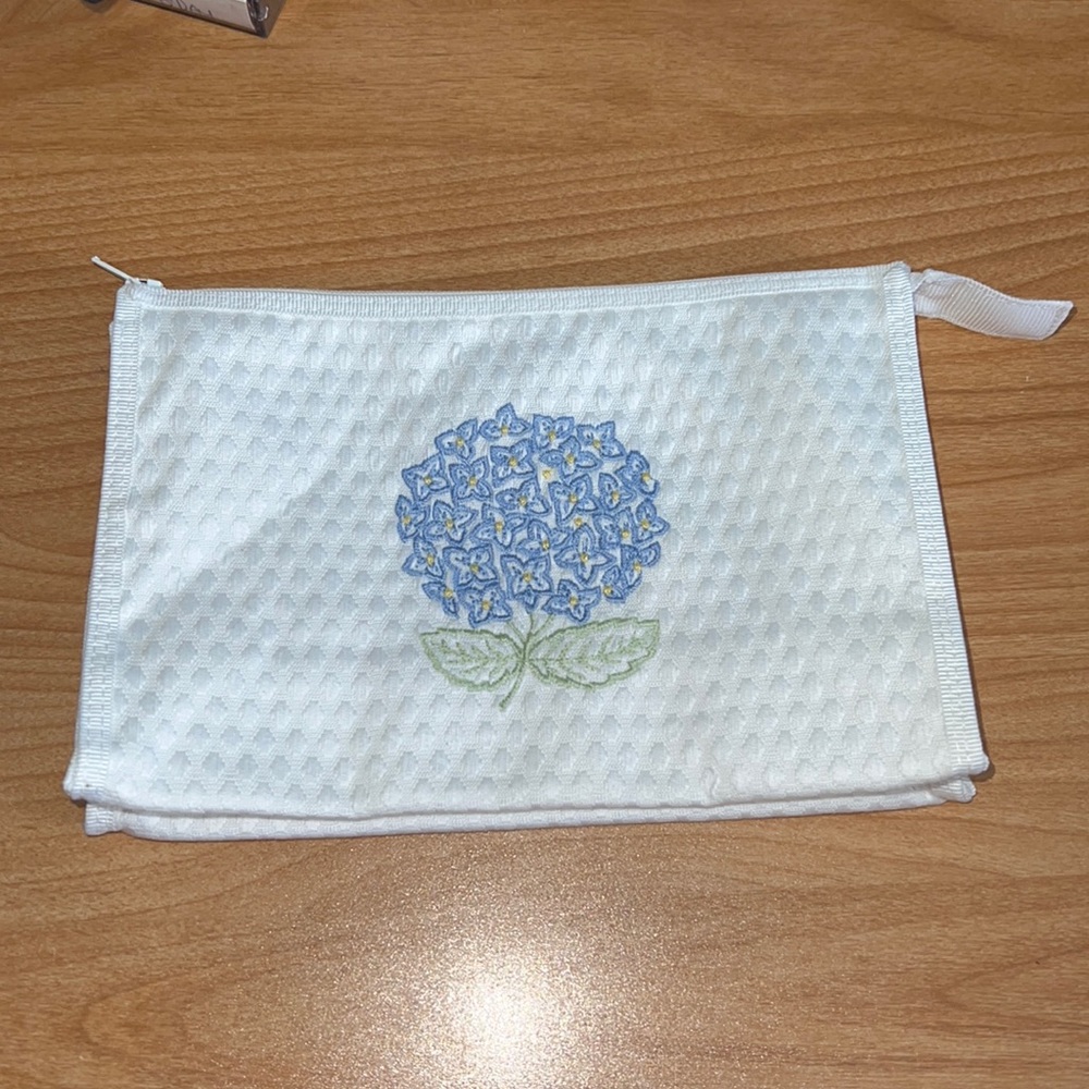 Noel White Cotton Makeup Bag